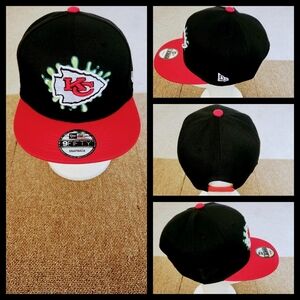 KANSAS CITY CHIEFS NFL FOOTBALL SNAPBACK HAT.